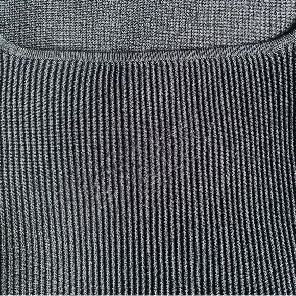 Babaton Black Sculpt Knit Square Neck Top, size M - Picture 7 of 8